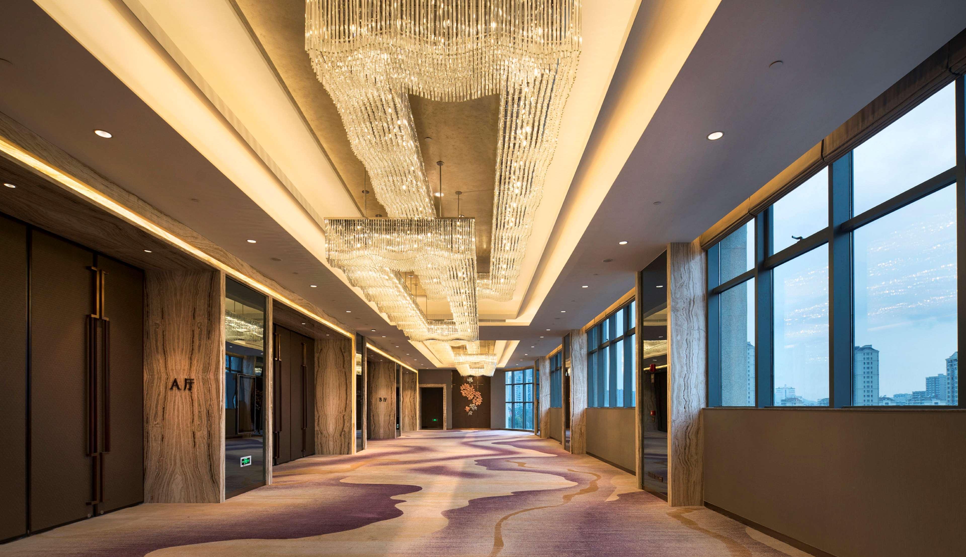 Doubletree By Hilton Ningbo - Chunxiao Hotel Luaran gambar