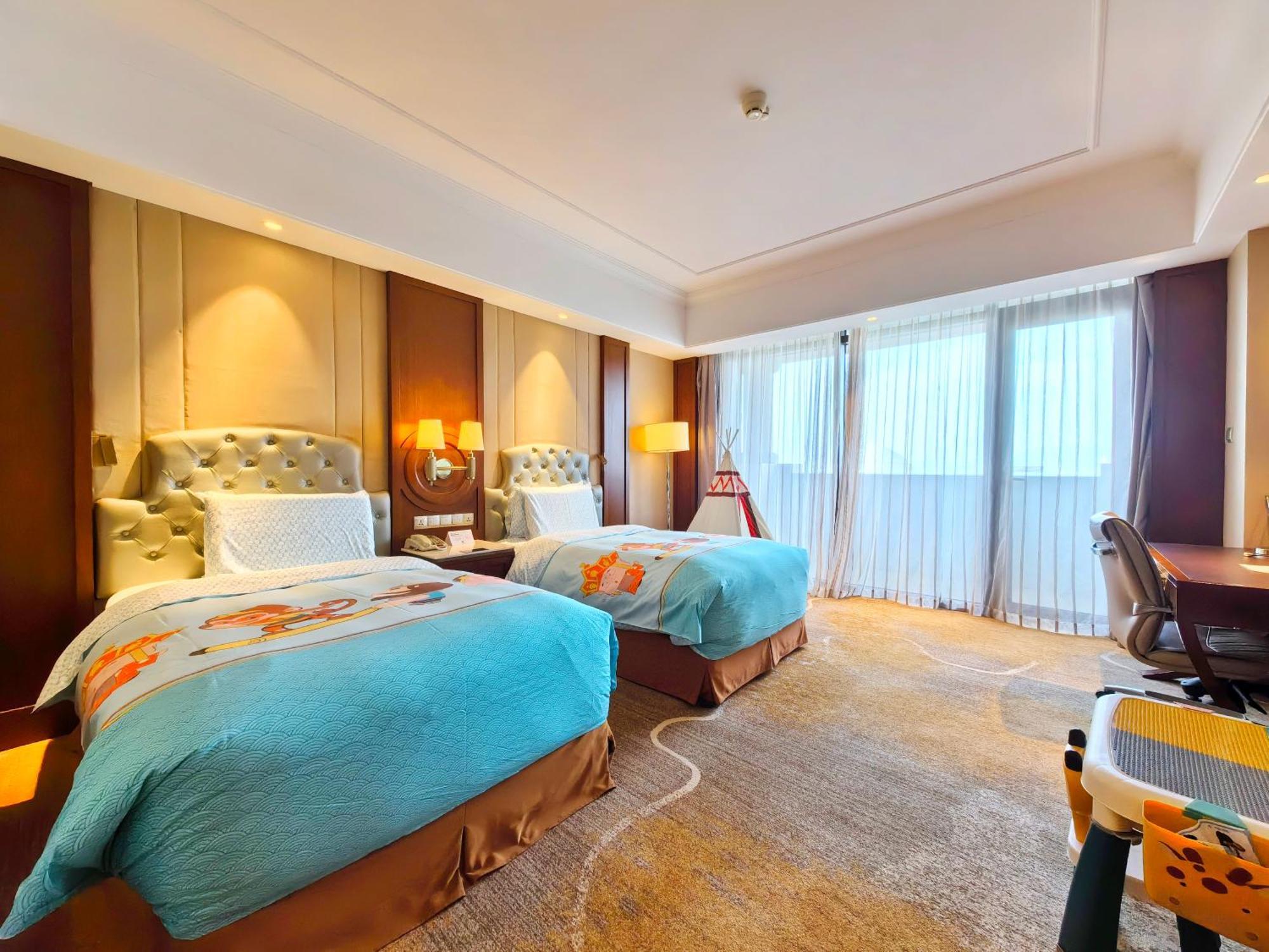 Doubletree By Hilton Ningbo - Chunxiao Hotel Luaran gambar