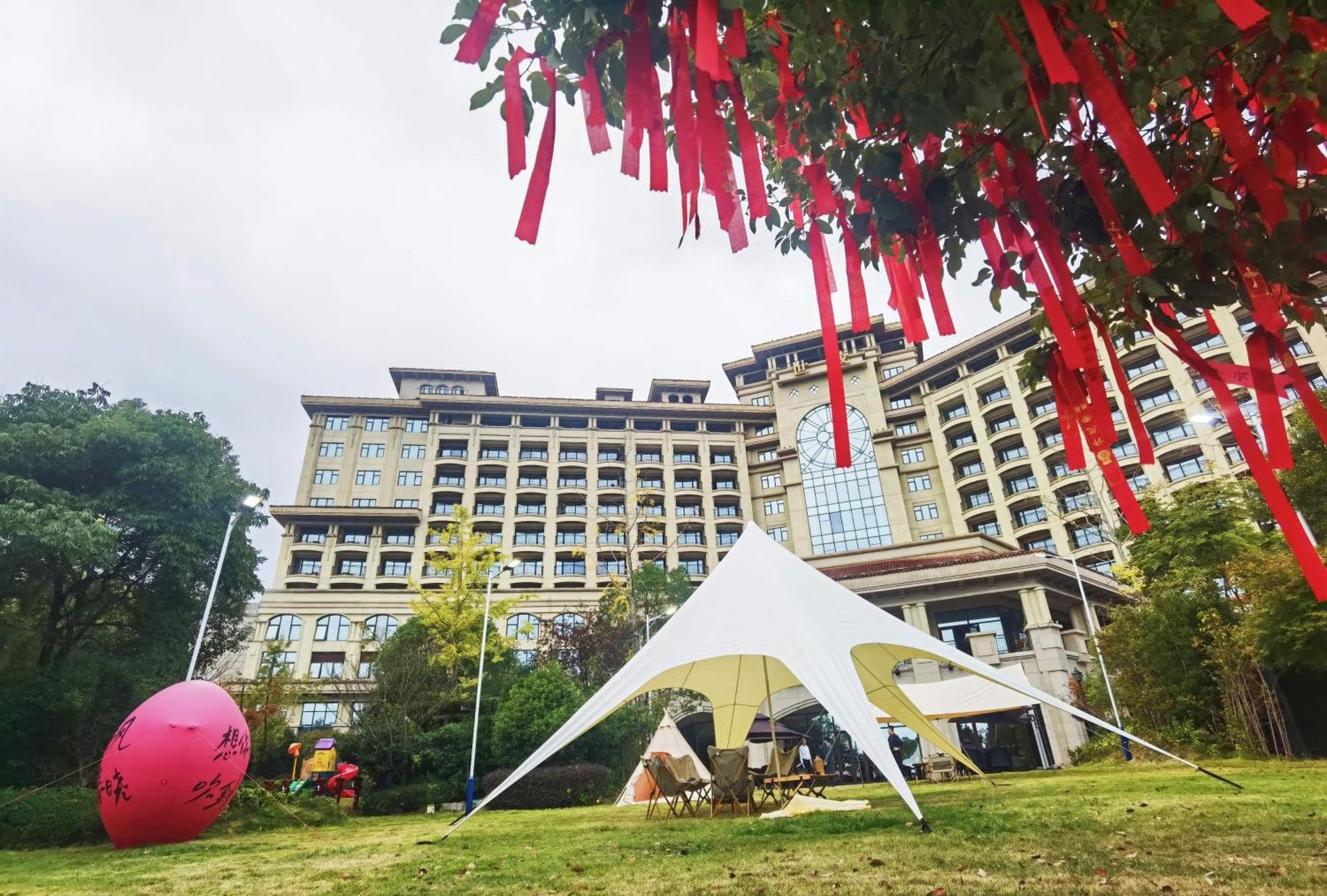 Doubletree By Hilton Ningbo - Chunxiao Hotel Luaran gambar