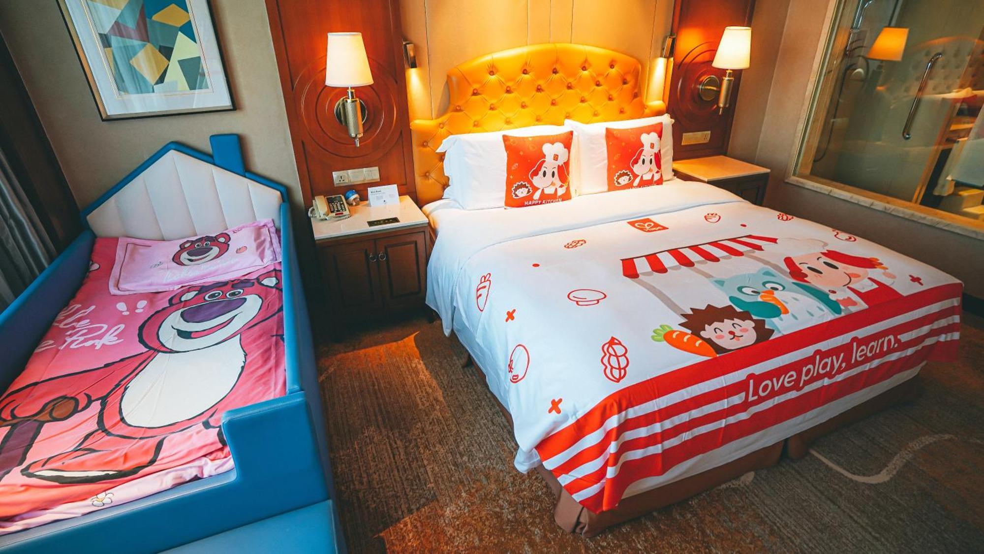 Doubletree By Hilton Ningbo - Chunxiao Hotel Luaran gambar